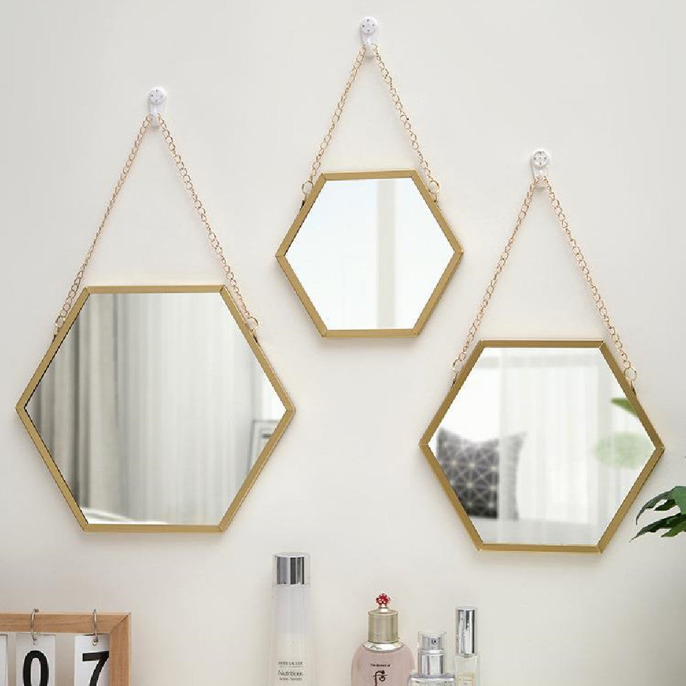 Wall-mounted Vanity Mirror At Washstand